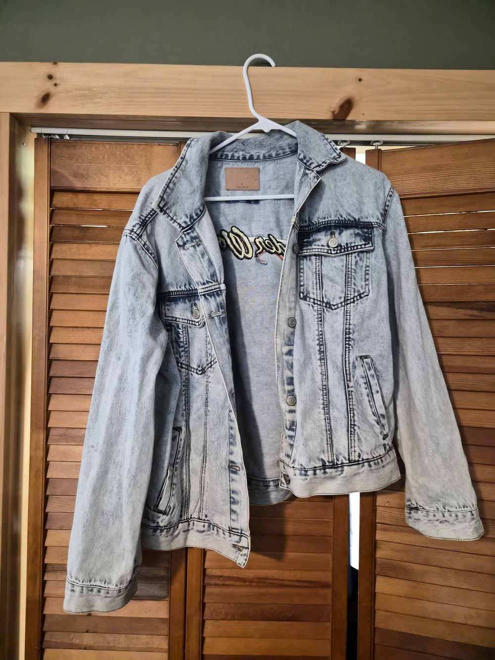 pull and bear wonder woman light wash denkm jacket